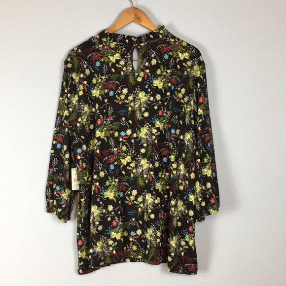 Emma Black Floral Blouse - Picture 4 of 7